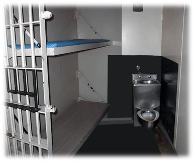 5' x 6.8' Standard Jail Cell